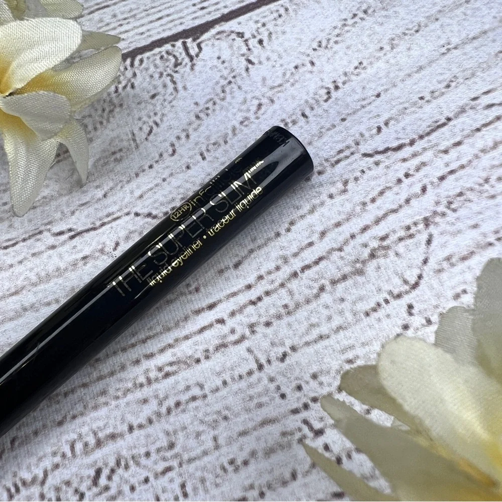 L'Oreal Paris Infallible Super Slim Long-Lasting Liquid Eyeliner